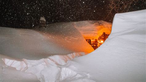 What 11 Feet Of Snow In Four Days Looks Like In Californias Sierra