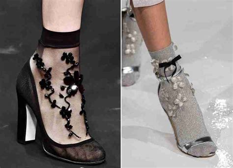 Tendenze Scarpe 2018 I Sandali Con I Calzini Da Indossare D Inverno