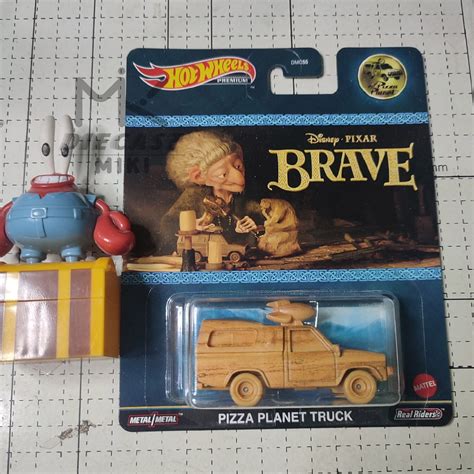 Hot WHEELS PIZZA PLANET TRUCK PREMIUM DISNEY BRAVE SERIES FREE PROTECTOR Shopee Philippines