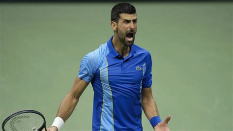 Novak Djokovic venció a Daniil Medvédev y consiguió su Grand Slam número 24