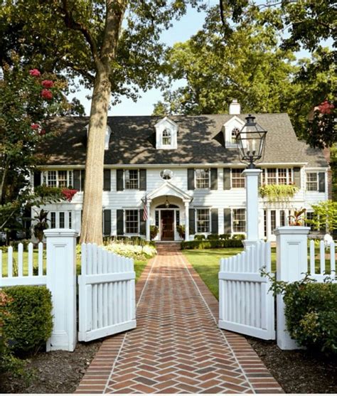 Exterior Inspiration - The Father Of The Bride House - Lauren Nelson