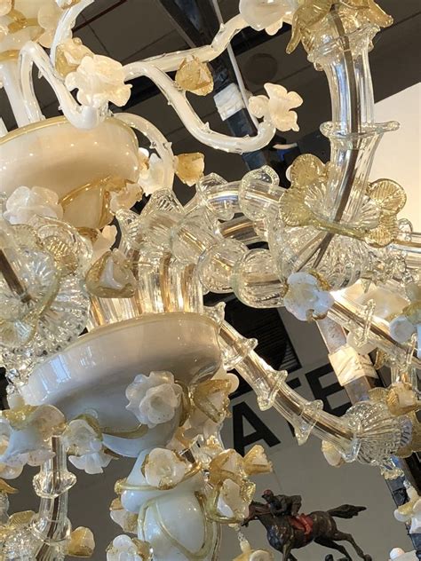 Fiori In Vetro Soffiato Di Murano Ricambi Per Lampadari Di Venini