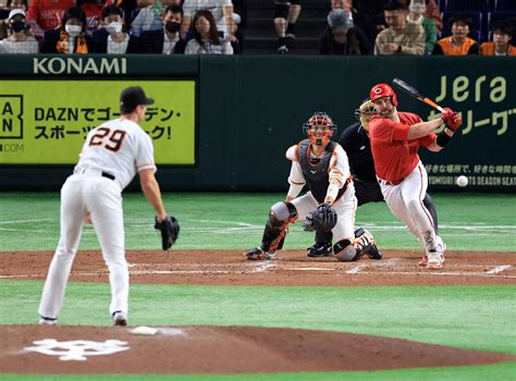 【巨人】原監督が5回途中でグリフィン→鍵谷の早めの継投ピタリ 苦手デビッドソンを前に プロ野球写真ニュース 日刊スポーツ