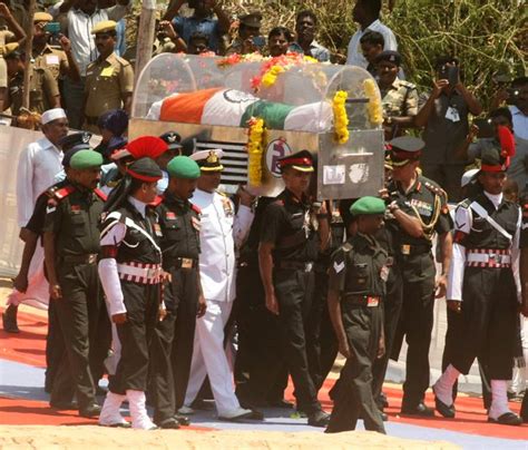 Former President Dr Apj Abdul Kalams Funeral Procession In Rameswaram