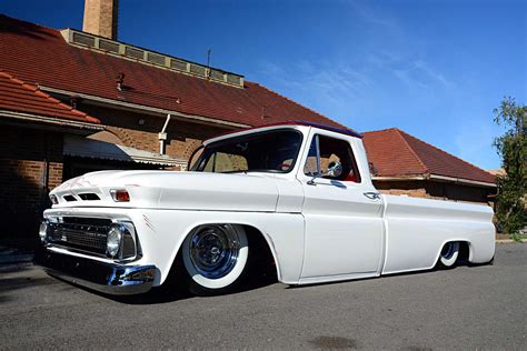 1965 Chevrolet C10 Project Lower Learning