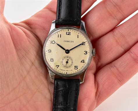 Excellent Condition Vintage Soviet Mechanical Pobeda Wrist Watch Mchz