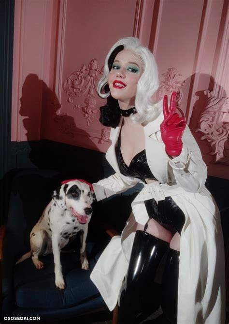 Lada Lyumos 101 Dalmatians Cruella De Vil Naked Cosplay Asian 16