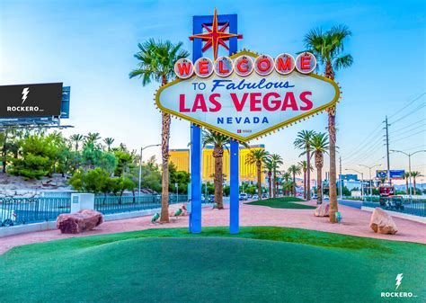 Welcome To Fabulous Las Vegas Sign