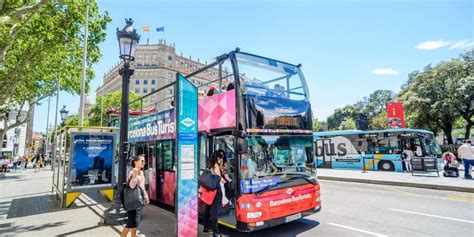 Hop on Hop off Barcelona Der große Stadtrundfahrten Vergleich 2025