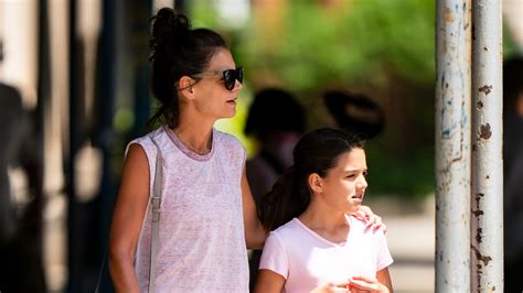 All The Alleged Drama Surrounding Tom Cruise's Child Support For Suri ...