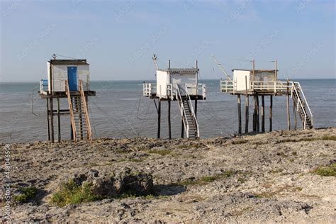 Foto de Trois cabanes à carrelet Saint Palais sur mer vers Royan do