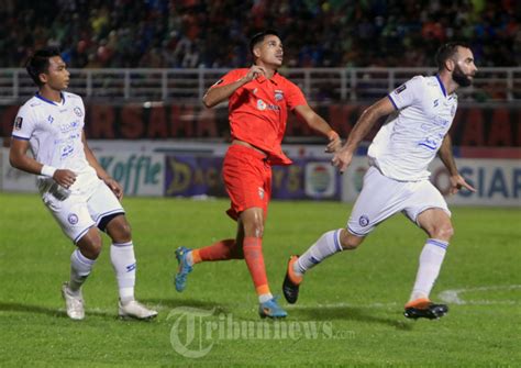 Final Piala Presiden Borneo Fc Samarinda Vs Arema Fc Foto