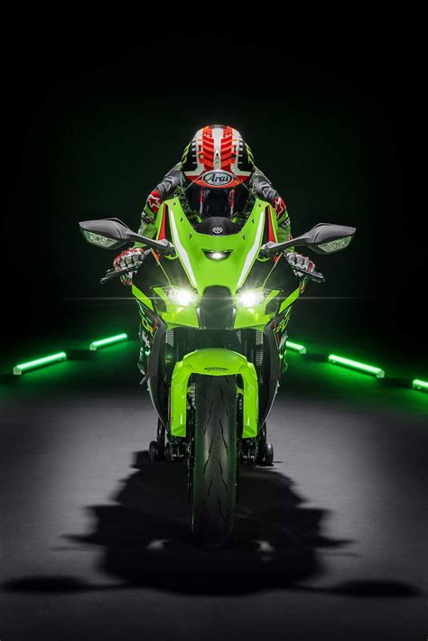 Kawasaki Ninja Zx R Chega Ao Brasil Fotos Pre Os E Ficha T Cnica