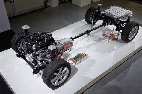 Bmw “aiming To Satisfy” With New Powertrain Configuration Automotive World