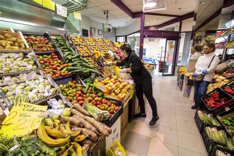 IU pone en marcha una campaña para promover el consumo en el pequeño