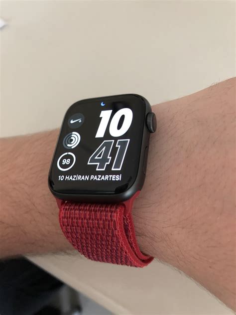 Apple Watch S4 Space Gray with Product RED sport loop. : r/AppleWatch