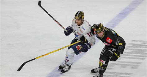 Del Krefeld Pinguine Verlieren Spitzenspiel Bei Kassel Huskies