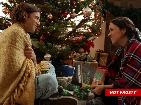 Hot Frosty Will Help Guys Get Laid This Winter Sex Therapist Says