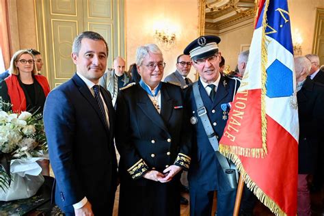 Gérald DARMANIN on Twitter Remise des insignes de commandeur dans l