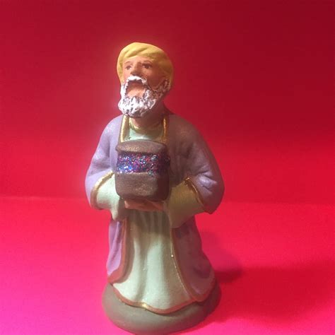 Santi Belli Roi mage au coffre Santons et décoration de Provence