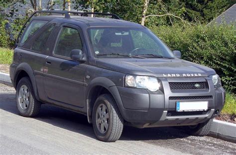 File:Land Rover Freelander 3-doors.JPG - Wikimedia Commons