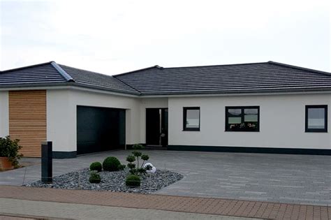 Bungalow Mit Garage WBT Neubau Und Sanierung