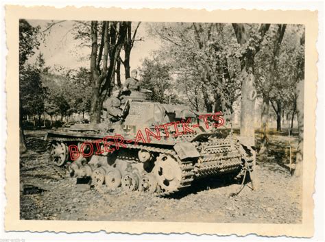 FOTO 2 WK PANZER TANK KENNUNG MUNITION Postimages