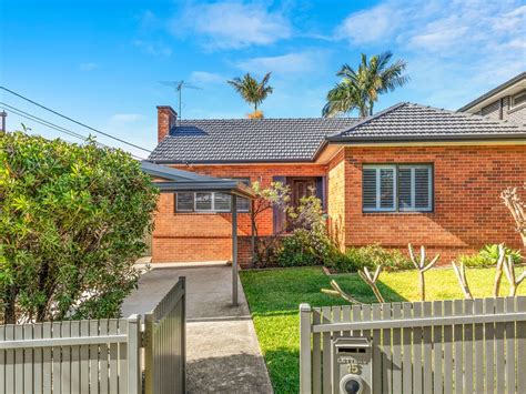 15 Hilder Road Ermington NSW 2115 Property Details