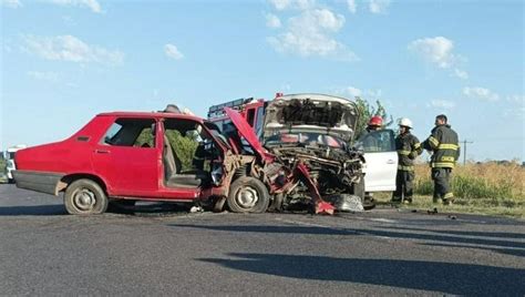 Varios Heridos De Consideraci N En Un Choque Frontal Entre Dos Autos