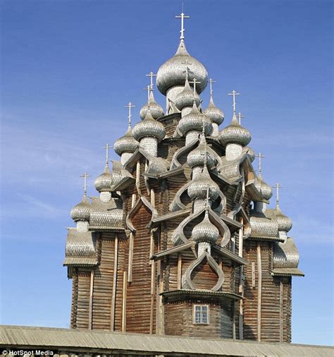 Kizhi Pogost The Biggest Building In The World That S Made Entirely