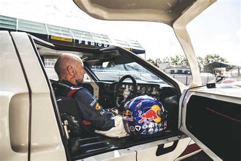 In Motion Images Adrian Newey And A Ford Gt40 At Goodwood