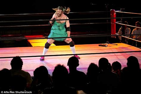 Australian wrestler Ladybeard aka Rick Magarey is taking Japan by storm ...