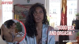 Ersties Amateur Babe Masturbates Her Pussy With A Toy Vid Os Porno Gratuites Youporn