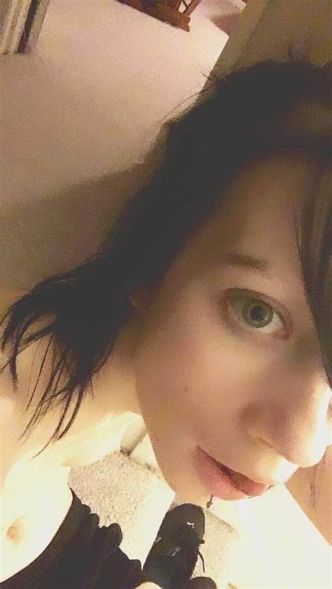 Horny Princess 7 Pics XHamster