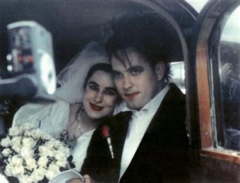 Who is Robert Smith, Wife, Mary Poole, Where Is She Now?