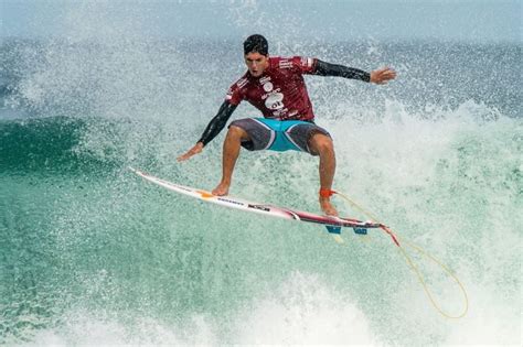 Surfe Medina avança na Austrália e chega ao topo do ranking AMAZÔNIA