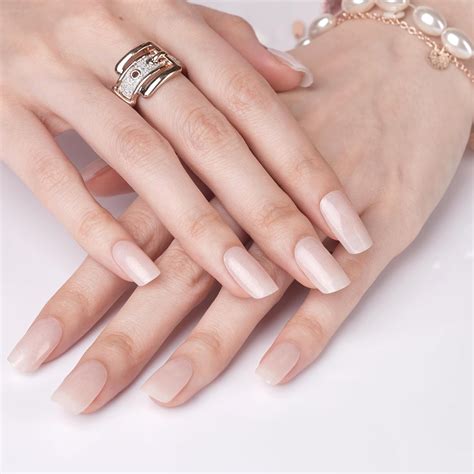 DANNI TONI Halb ausgehärtete Gel Nagelfolien Sand Beige Neutral