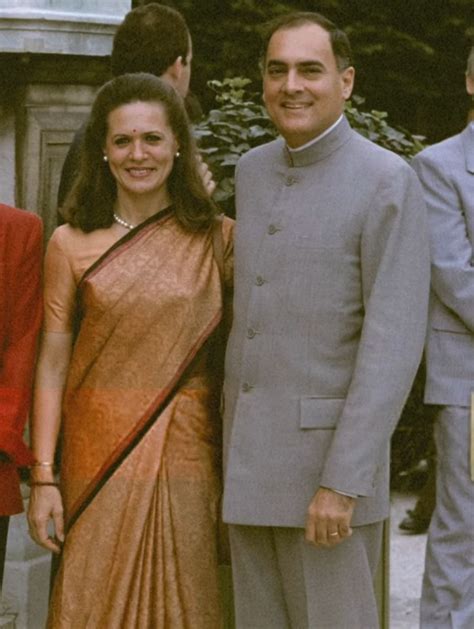 sonia gandhi young