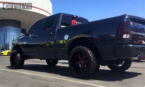 2014 Ram 1500 With 22x12 44 Moto Metal MO969 And 33 12 5R22 Atturo