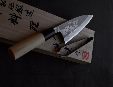 deba knives filleting fish sharpedge