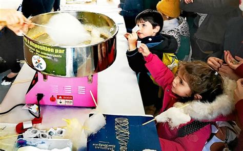 Le marché de Noël des parents délèves de Saint Jean fait le plein à