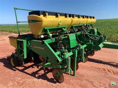 Plantadeira John Deere Plantadeiras Usado Venda Tratores E