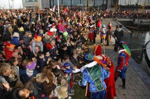 Eenmaal Andermaal Veiling Voor Intocht Sinterklaas Op Ijburg De