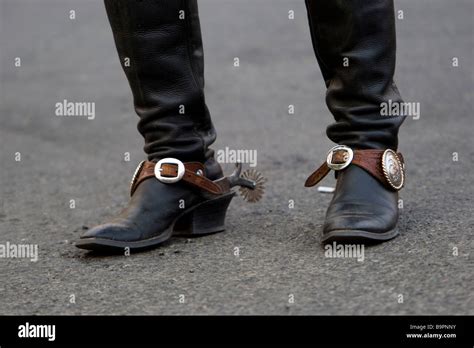 Cowboy boots spurs hi-res stock photography and images - Alamy