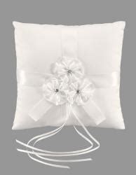 Coussin Porte Alliances Satin Blanc Petite Fleur Au Centre