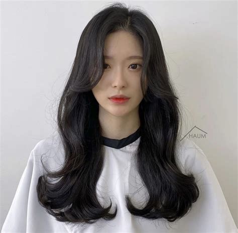 Hair에 있는 Lily님의 핀 헤어스타일 긴 헤어스타일 긴 머리 헤어스타일