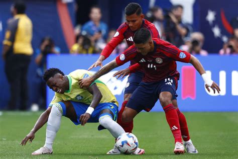 Brasil Faz Jogo Infeliz E Fica Somente No Empate A Costa Rica Pela