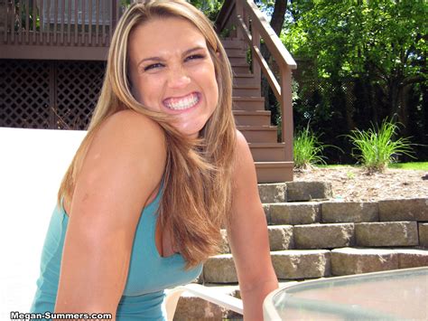 Megan Summers And Friends 2007 05 18 16 02 37 Porn Pic