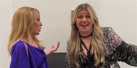 Kelly Clarkson Seemingly Confirms Kylie Minogues Las Vegas Residency