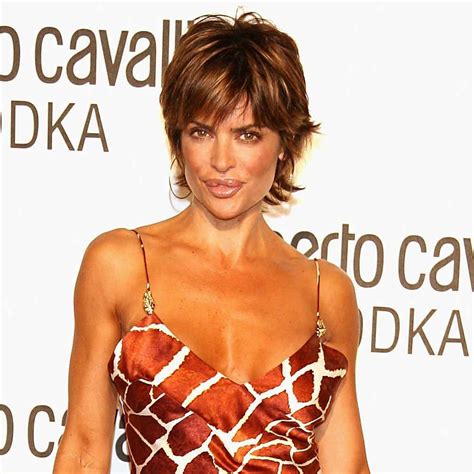 30 Spectacular Lisa Rinna Hairstyles Artofit